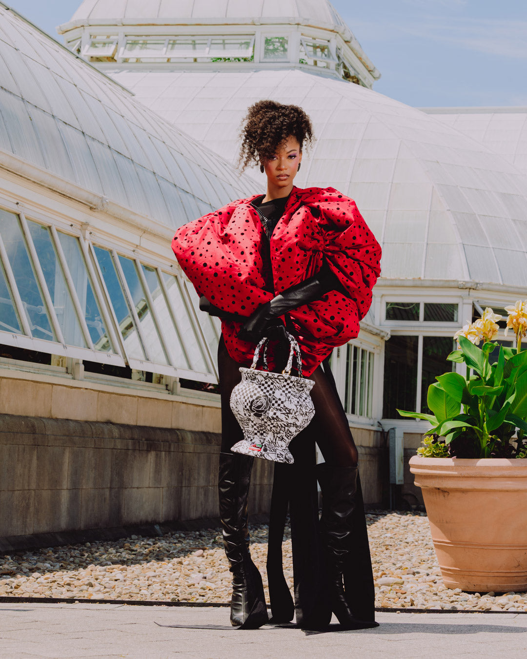 NEW YORK BOTANICAL GARDEN COLLAB - VASE HANDBAG