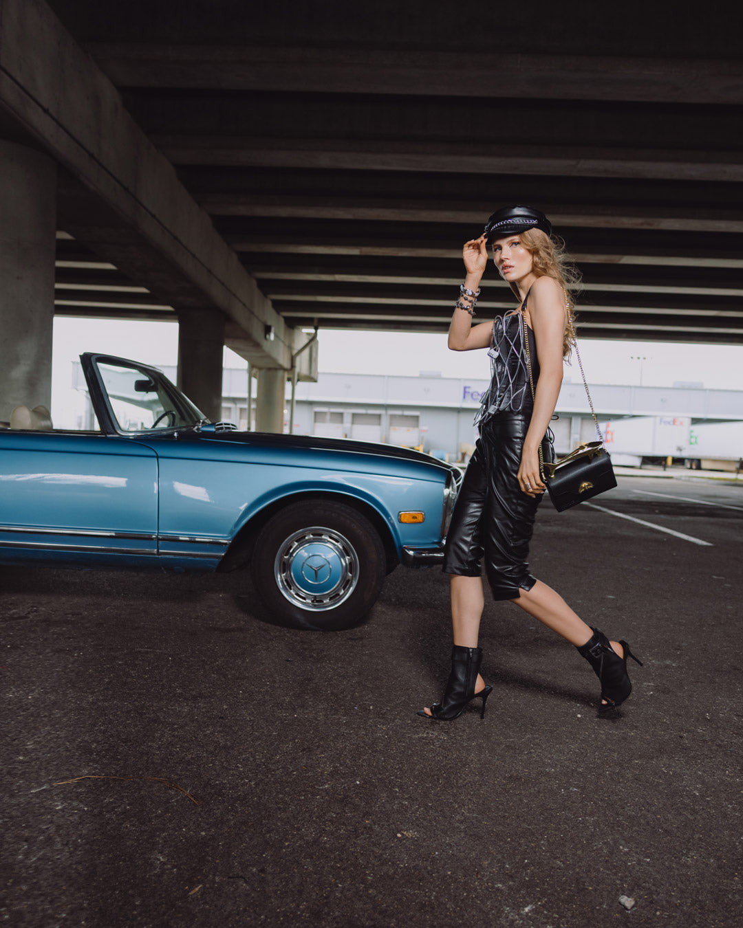 THE GOLDEN FANG SHARK HANDBAG